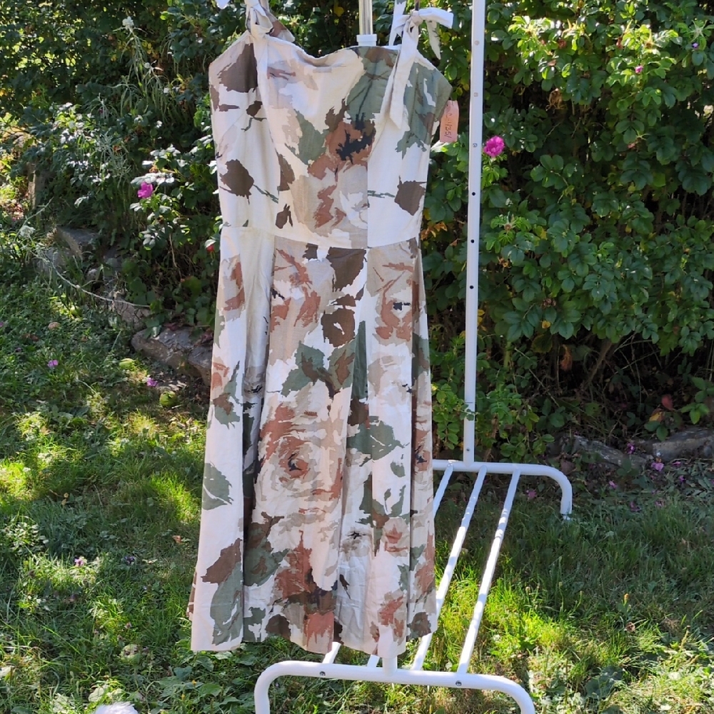 Floral Vintage Floraly /Camouflage Midi Dress